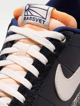 Load image into Gallery viewer, Nike SB "Zoom Tennis Classic" // Rassvet