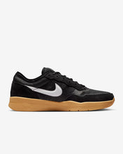 Load image into Gallery viewer, Nike SB "PS8" // Black/Gum