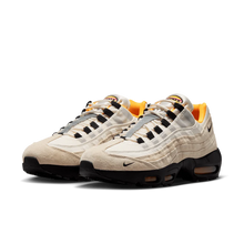 Load image into Gallery viewer, Nike SB "Air Max 95 WCP" // Sail/Black Laser Orange