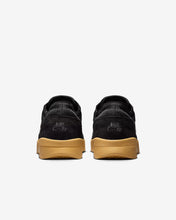 Load image into Gallery viewer, Nike SB "PS8" // Black/Gum