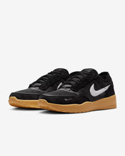 Load image into Gallery viewer, Nike SB "PS8" // Black/Gum