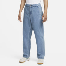 Load image into Gallery viewer, Nike SB &quot;El Jeano&quot; Pant // Light Blue
