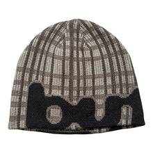 Load image into Gallery viewer, Butter “Dougie“ Skully Beanie // Plaid
