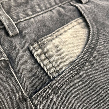 Load image into Gallery viewer, 242 &quot;Fleury&quot; Baggy Denim Pants // Washed Black

