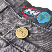 Load image into Gallery viewer, 242 &quot;Fleury&quot; Baggy Denim Pants // Washed Black
