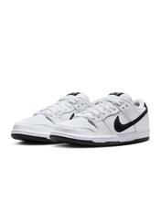Load image into Gallery viewer, Nike SB &quot;Dunk Low Pro&quot; // White/White/Black
