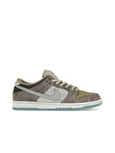Load image into Gallery viewer, Nike SB &quot;Dunk Low &quot; // Big Money Savings
