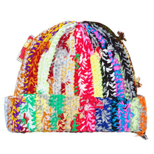 Load image into Gallery viewer, Carpet "Jacquard Tag" Beanie // Multi
