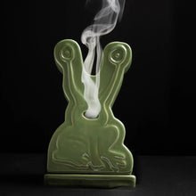 Load image into Gallery viewer, Butter Goods X Daniel Johnston “Frog Ceramic“ Incense Holder // Light Green
