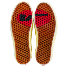 Load image into Gallery viewer, Vans x Carpet Company &quot;Old Skool 36+ VCU&quot; // Mustard
