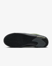 Load image into Gallery viewer, Nike SB &quot;Air Max Ishod&quot; // Oil Green
