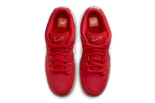 Load image into Gallery viewer, Nike SB &quot;Dunk Low &quot; // University Red/White/Gum
