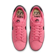Load image into Gallery viewer, Nike SB "Zoom Tennis Classic" // Hyper Pink/Black

