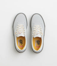 Load image into Gallery viewer, Vans &quot;Curren Caples&quot; // Grey
