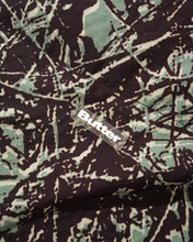 Load image into Gallery viewer, Butter Goods &quot;Endure&quot; Puffer Jacket // Woods Camo
