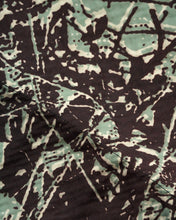 Load image into Gallery viewer, Butter Goods &quot;Endure&quot; Puffer Jacket // Woods Camo
