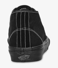 Load image into Gallery viewer, Vans &quot;Skate Authentic Mid&quot; // Black
