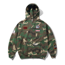 Load image into Gallery viewer, Butter Goods X Peanuts “Patches&quot; Zip Hoodie // Washed Camo

