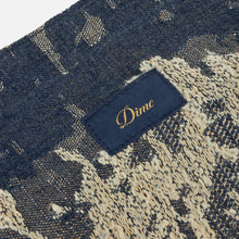 Load image into Gallery viewer, Dime “Distressed“ Messenger Bag // Military Green
