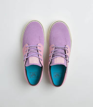 Load image into Gallery viewer, Nike SB “Janoski OG+“ // Lilac/Noise Aqua
