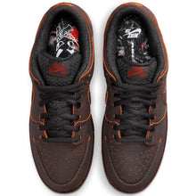Load image into Gallery viewer, Nike SB &quot;Dunk Low Pro&quot; // Krampus

