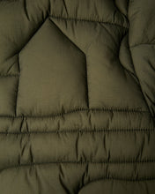 Load image into Gallery viewer, Parra &quot;Boring Village &quot;Puffer Jacket // Green
