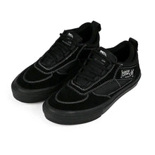 Load image into Gallery viewer, Vans "Skate Safe Low" // Black/Black
