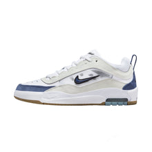Load image into Gallery viewer, Nike SB &quot;Air Max Ishod&quot; // White/Navy-Summit White
