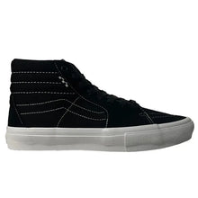 Load image into Gallery viewer, Vans &quot;Sk8-Hi V&quot; // Essential Black
