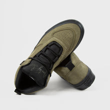 Load image into Gallery viewer, Vans &quot;MC 96 VCU&quot; // Dark Olive
