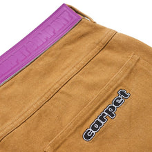 Load image into Gallery viewer, Carpet &quot;Dino Jeans&quot; Pant // Camel
