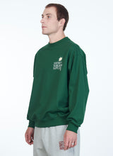 Load image into Gallery viewer, Rassvet &quot;Sunlight Supplier&quot; Crewneck // Green
