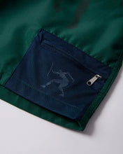 Load image into Gallery viewer, Parra “Horse“ Shorts // Pine Green
