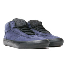 Load image into Gallery viewer, Vans &quot;MC 96 VCU&quot; Nick Michel // Navy Black
