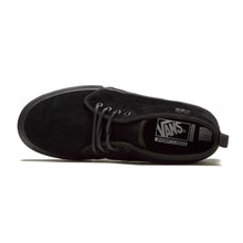 Load image into Gallery viewer, Vans &quot;Chukka&quot; // Mono Black

