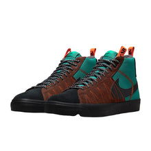Load image into Gallery viewer, Nike SB &quot;Blazer Mid Prm&quot; // Noble Green
