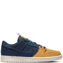 Load image into Gallery viewer, Nike SB &quot;Dunk Low PRM&quot; // Midnight Navy/Desert Ochre
