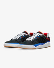 Load image into Gallery viewer, Nike SB &quot;Ishod&quot; // NBA
