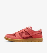 Load image into Gallery viewer, Nike SB &quot;Dunk Low&quot; // Adobe
