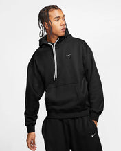 Load image into Gallery viewer, Nike SB &quot;Solo Swoosh&quot; Hoodie // Black

