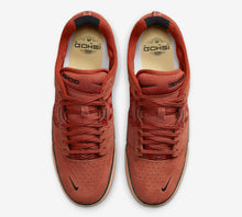 Load image into Gallery viewer, Nike SB &quot;Ishod&quot; // Rugged Orange
