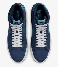 Load image into Gallery viewer, Nike SB &quot;Blazer Mid&quot; // Midnight Navy/Noise Aqua
