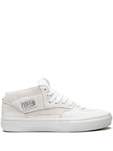 Load image into Gallery viewer, Vans  &quot;Half Cab“ // Daz White
