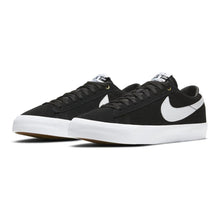 Load image into Gallery viewer, Nike SB &quot;Blazer Low Pro GT&quot; // Black/White
