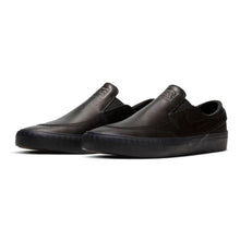 Load image into Gallery viewer, Nike SB &quot;Janoski Slip On RM Iso&quot; // Black/Black
