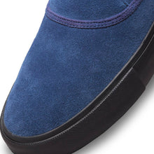 Load image into Gallery viewer, Nike SB &quot;Verona Slip&quot; Leo // Blue Void
