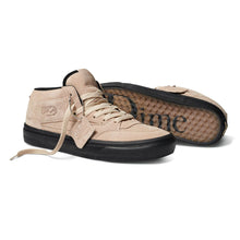 Load image into Gallery viewer, Vans x Dime &quot;Half Cab 92&quot; // Tan
