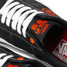 Load image into Gallery viewer, Vans x Sci-Fi Fantasy &quot;Skate Sid&quot; // Black

